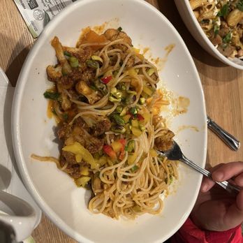 Silver Diner - Thai Cauliflower Quinoa Pasta - New American Near Me - National Harbor, Maryland Silver Diner - Thai Cauliflower Quinoa Pasta - New American Near Me - National Harbor, Maryland
