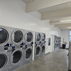 20th Ave Laundromat