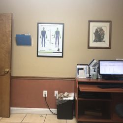Advanced Pain Management - Patient room 1/2