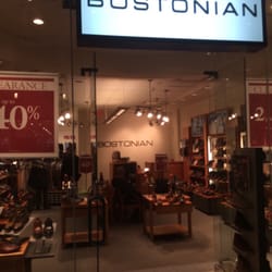 bostonian shoe store