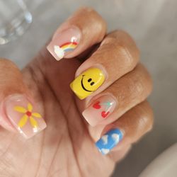 Luxe Nail Lounge