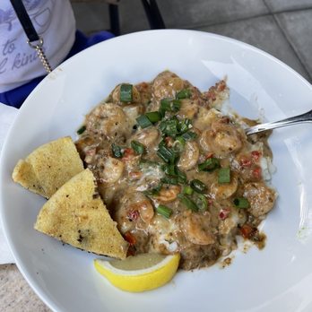 Another Broken Egg Cafe - Shrimp and grits... don't get it. - Breakfast & Brunch Near Me - Tampa, Florida