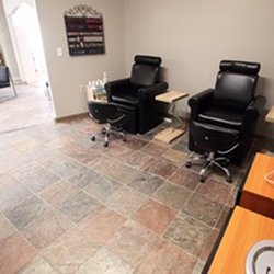 Contours Spa-Lon - Pedicure - Manicure Room. Serene, relaxing and calming .