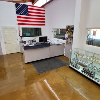 Lake Martin Machine Gun - Check-in Desk - Gun/Rifle Ranges Near Me - Eclectic, Alabama
