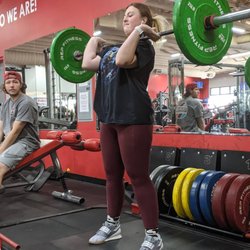 Snap Fitness - Albuquerque - Renee lifting