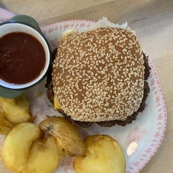 Almost Home General - Kids Cheeseburger - Breakfast & Brunch Near Me - Lincroft, New Jersey