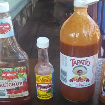 Mariscos La Costa - Condiments on the table - Mexican Near Me - Oakland, California Mariscos La Costa - Condiments on the table - Mexican Near Me - Oakland, California