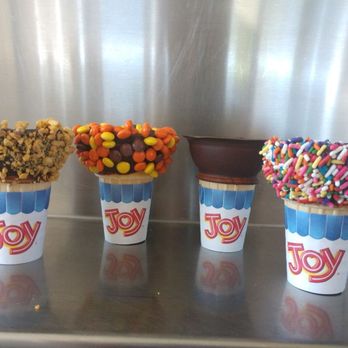 Twist-n-Shake - Dipped and coated cones!! - Ice Cream & Frozen Yogurt Near Me - Elyria, Ohio