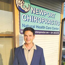 Newport Chiropractic - Dr. Ken Bishop,  Chiropractic Physician serving Newport since 2008.