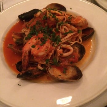 Piatti - Seafood linguine - Italian Near Me - La Jolla, California Piatti - Seafood linguine - Italian Near Me - La Jolla, California