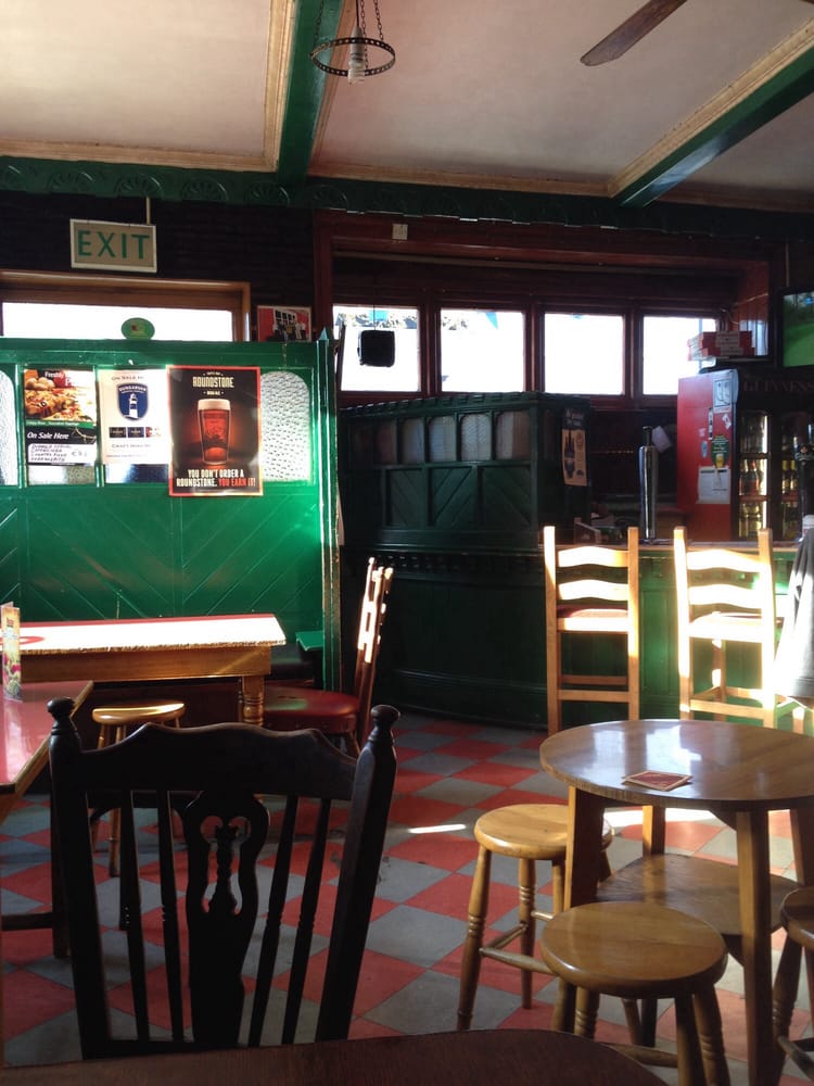 THE RED HOUSE INN Main Street, Lismore, Co. Waterford, Republic of