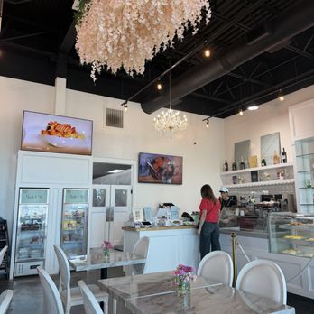 Patty’s Bakery & Bistro - Bakeries Near Me - Richmond, Texas