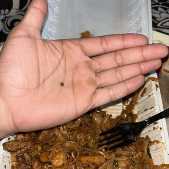 Hiccups - Pad Thai Noodles - Coffee & Tea Near Me - Long Beach, California
