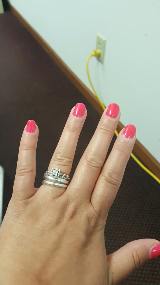 EATON NAILS Updated October 2024 1573 N Barron St, Eaton, Ohio