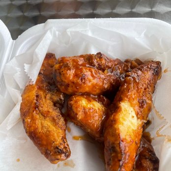 Sauce Wing - tossed in mango harbenero chicken 6 Tender Combo(best thing on the menu) - Cheesesteaks Near Me - Duluth, Georgia