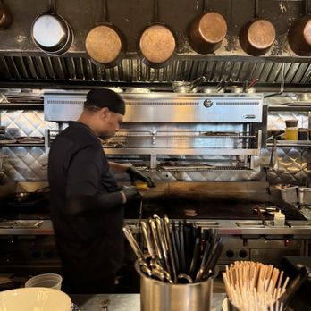 Au Cheval - Bars Near Me - Chicago, Illinois