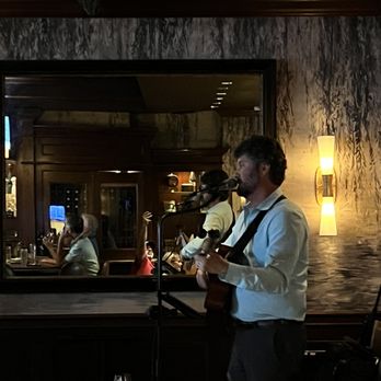 High Cotton - Live entertainment w/ an acoustic set of the 80's. - Cocktail Bars Near Me - Charleston, South Carolina High Cotton - Live entertainment w/ an acoustic set of the 80's. - Cocktail Bars Near Me - Charleston, South Carolina