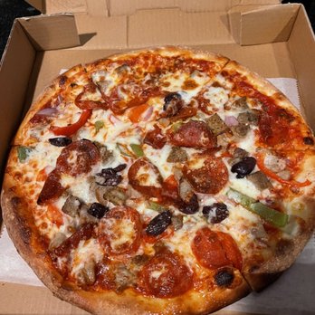 Santino Ristorante - Supreme Pizza - Italian Near Me - Baltimore, Maryland
