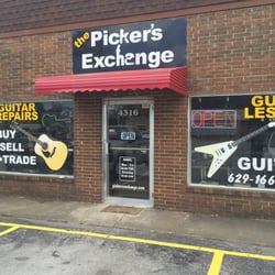 The Pickers Exchange - Picker's Exchange store front