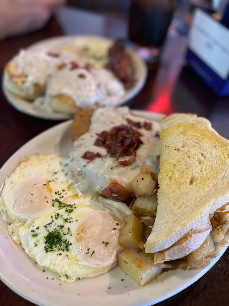 Social spots from Lucky 13