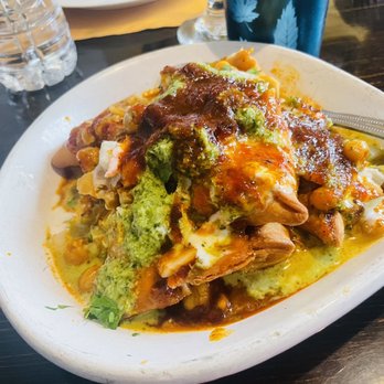 Cafe India Bar & Grill - Samosa Chat - Indian Near Me - Milwaukee, Wisconsin Cafe India Bar & Grill - Samosa Chat - Indian Near Me - Milwaukee, Wisconsin