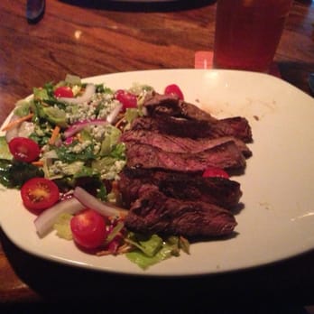 Outback Steakhouse - Small lunch salad - Steakhouses Near Me - Edgewater, New Jersey Outback Steakhouse - Small lunch salad - Steakhouses Near Me - Edgewater, New Jersey