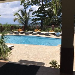The Villa on Maria's Beach - The pool.