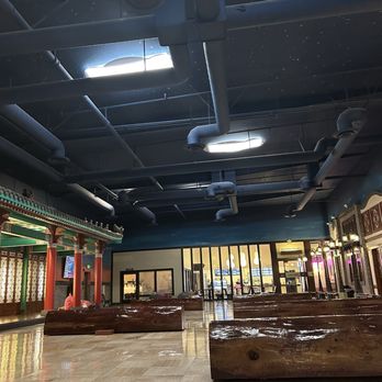 Irvine Spa - Common area - Day Spas Near Me - Irvine, California Irvine Spa - Common area - Day Spas Near Me - Irvine, California