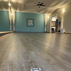 Dragonfly Yoga Pilates Dance - Studio