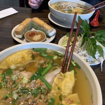 Cafe Uyen - Juice Bars & Smoothies Near Me - Yukon, Oklahoma