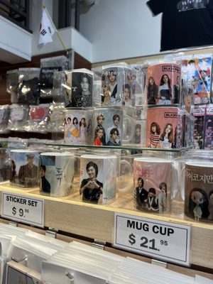 KORYO BOOKSTORE - 147 Photos & 131 Reviews - 35 W 32nd St, New York