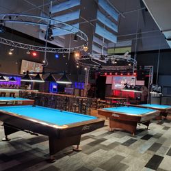 Breakers Sky Lounge