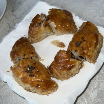 Neptune Palace Seafood Restaurant - Wagyu Beef Pastry - Dim Sum Near Me - Burnaby, British Columbia Neptune Palace Seafood Restaurant - Wagyu Beef Pastry - Dim Sum Near Me - Burnaby, British Columbia