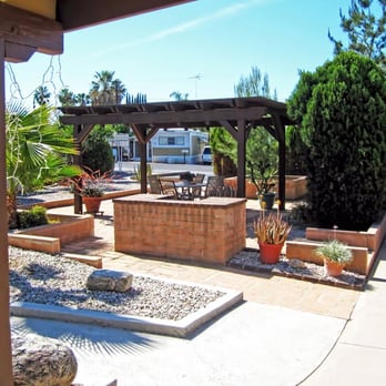 Valley Breeze Mobile Home Park - Well-maintained common areas. - Mobile Home Parks Near Me - Yucaipa, California Valley Breeze Mobile Home Park - Well-maintained common areas. - Mobile Home Parks Near Me - Yucaipa, California