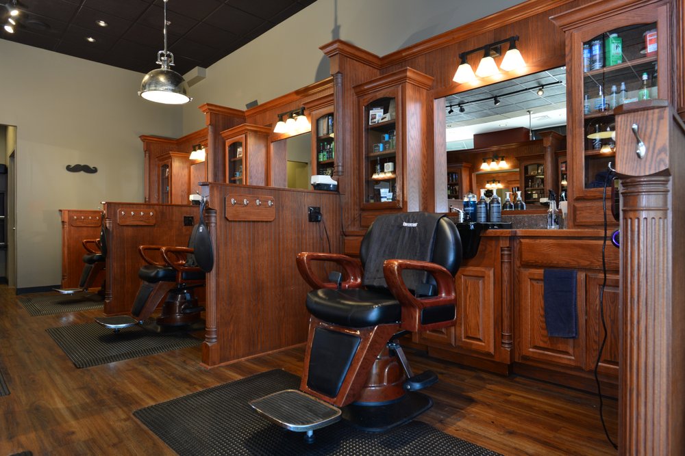 ROOSTERS MEN’S GROOMING CENTER Updated September 2024 50 Reviews