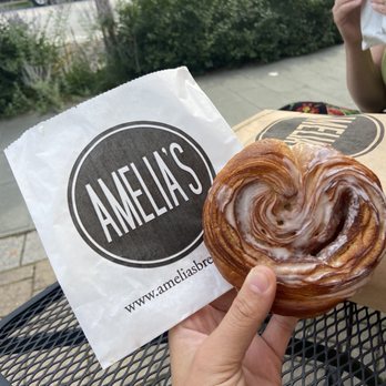 Amelia’s - Cinnamon roll croissant - Bakeries Near Me - Indianapolis, Indiana