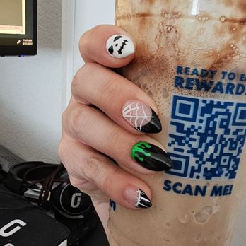Safety Nails and Spa - Nail Salons Near Me - Elk Grove, California