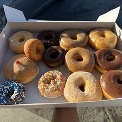 Glaze Donuts - Regular Mixed Dozen