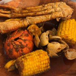 Red Crab Juicy Seafood - Crab
