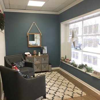 RE/MAX River's Edge - Real Estate Agents Near Me - Barrington, Rhode Island RE/MAX River's Edge - Real Estate Agents Near Me - Barrington, Rhode Island