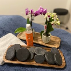 Zenfulbodywork - Hot Stone treatments with choice of massage
