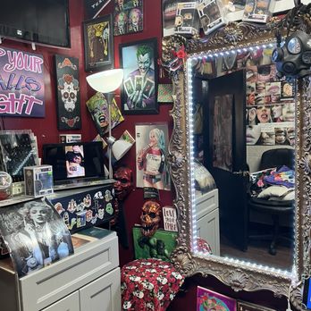 Sintown Tattoo Studio - Tattoo Near Me - Houston, Texas Sintown Tattoo Studio - Tattoo Near Me - Houston, Texas