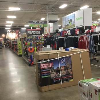 Dunham's Sports - Sporting Goods Near Me - Brookfield, Wisconsin