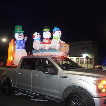 Kalihi Christmas Parade - Snowman decor float *11/29/2024 - Festivals Near Me - Honolulu, Hawaii Kalihi Christmas Parade - Snowman decor float *11/29/2024 - Festivals Near Me - Honolulu, Hawaii