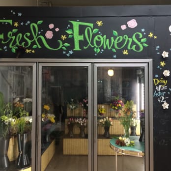 The Dizzy Daisy - The flower room. - Florists Near Me - Orange, California The Dizzy Daisy - The flower room. - Florists Near Me - Orange, California