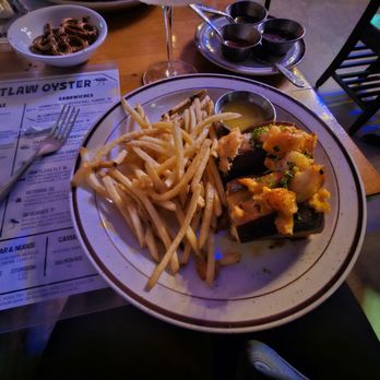 Outlaw Oyster - Lobster rolls meal with fries - Seafood Near Me - Wauwatosa, Wisconsin