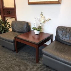 Noah Lebowitz, DC - Seating outside the door entrance