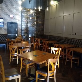 Bourbon Butcher Kitchen + Bar - Cocktail Bars Near Me - Farmington, Minnesota