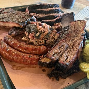 Pecan Lodge - THE TROUGH - Sandwiches Near Me - Dallas, Texas