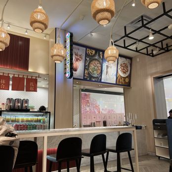 Mian - Cute modern Chinese decor - Noodles Near Me - Costa Mesa, California